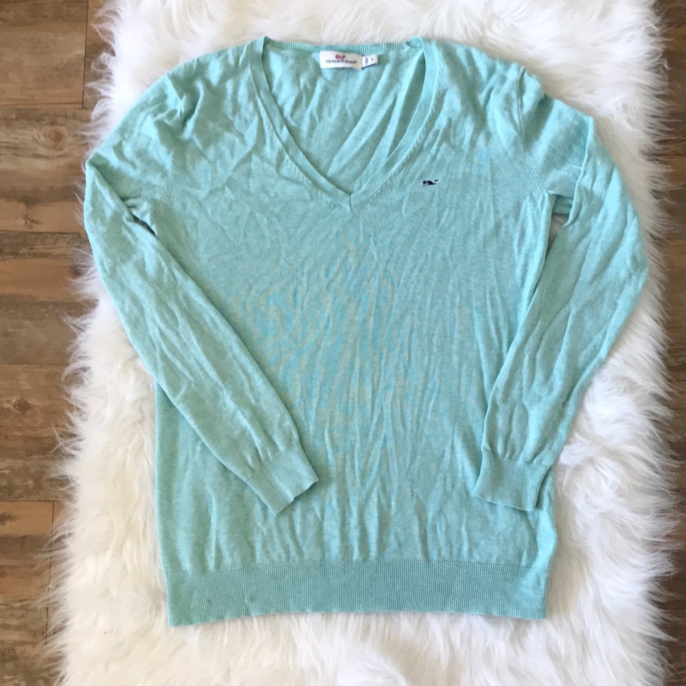 Vineyard Vines V-Neck long sleeve sweater